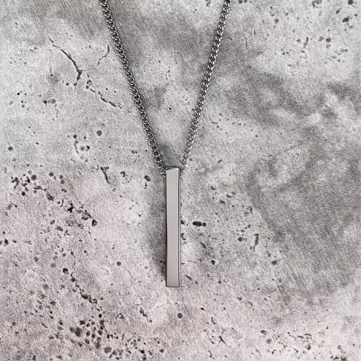 תליון מלבן קוביה עם חריטה אישית