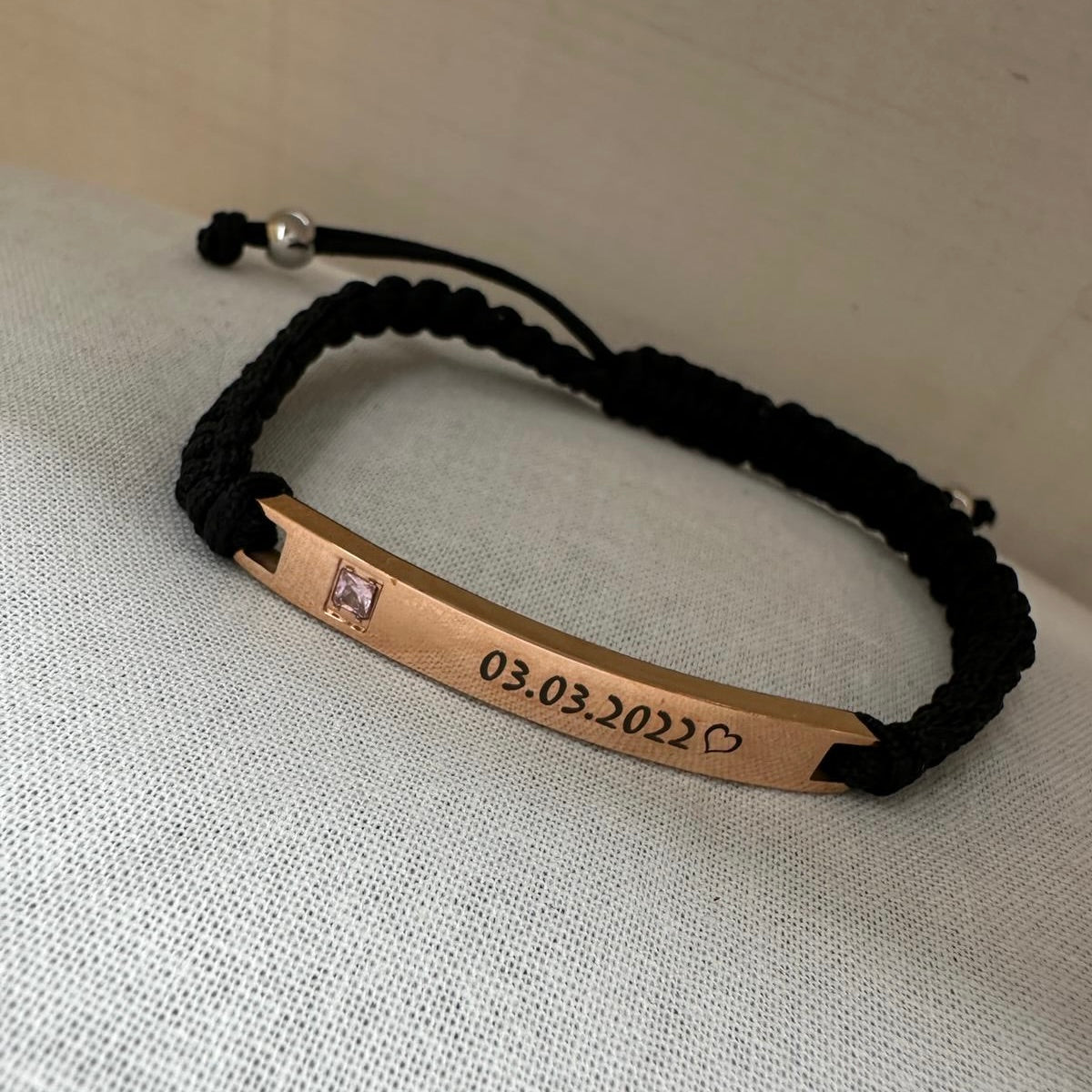 סט צמידים זוגי עם חריטה אישית