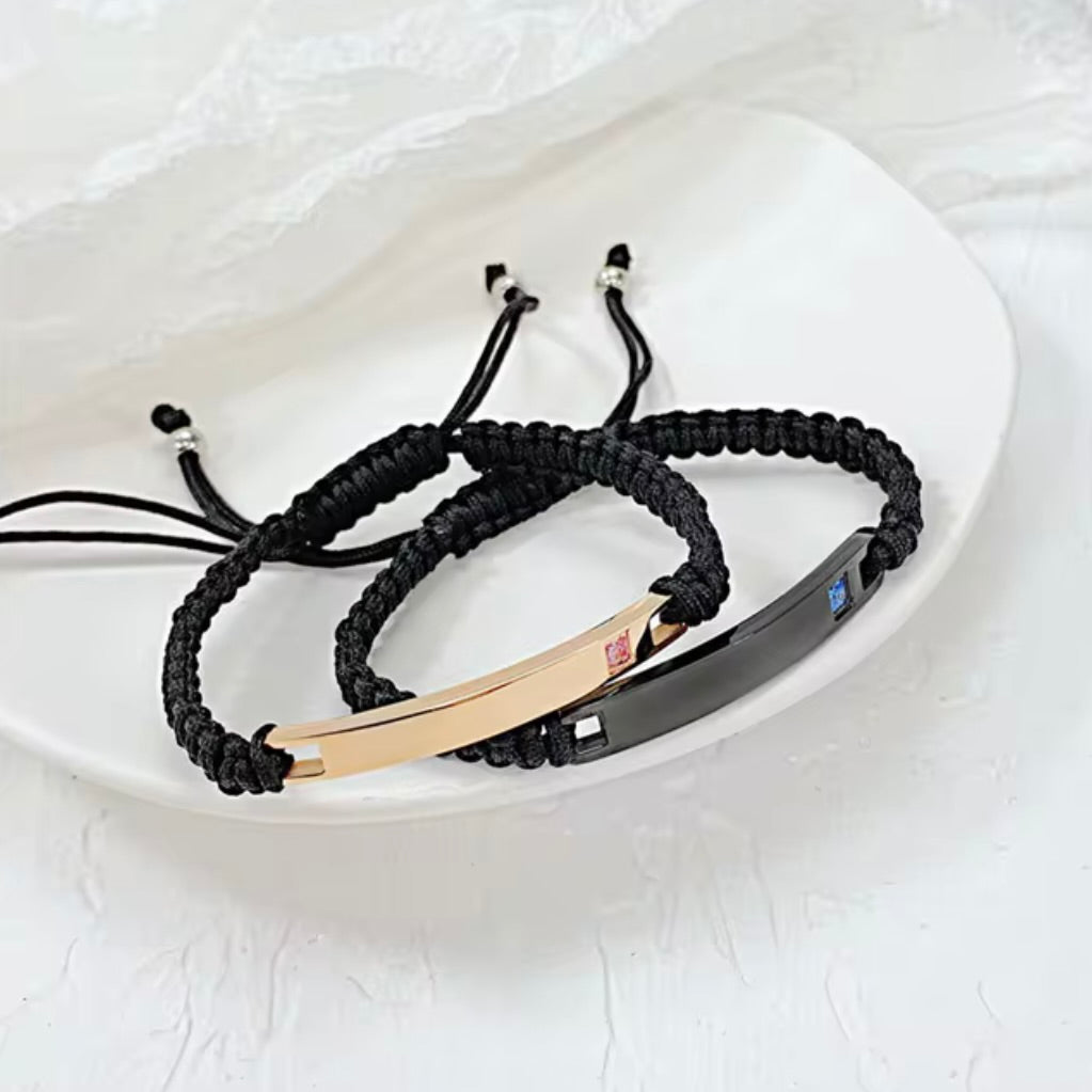 סט צמידים זוגי עם חריטה אישית